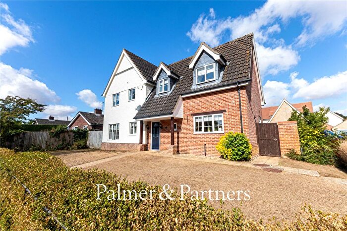 4 Bedroom Detached House For Sale In Pearl Close, Otley, Suffolk, IP6