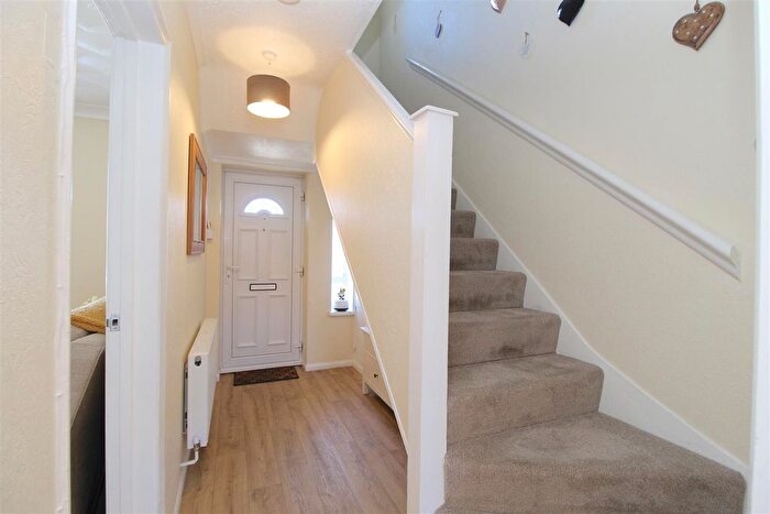 2 Bedroom Terraced House For Sale In Kingston Avenue, Margate, CT9 - Photo 3