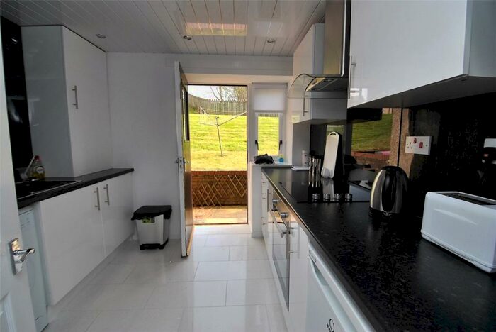 1 Bedroom Apartment To Rent In Moorfoot Avenue, Paisley, Renfrewshire, PA2