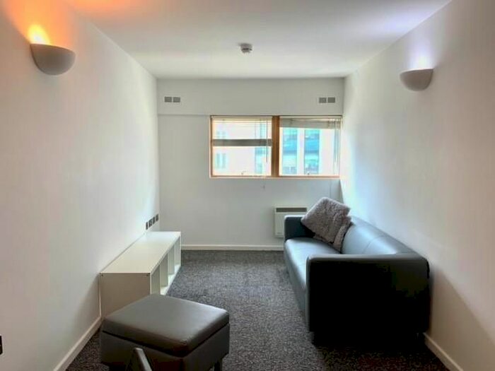 3 Bedroom Flat To Rent In Northern Street Apartments, Northern Street, Leeds, LS1