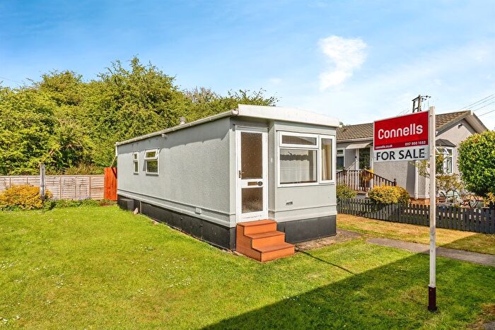 1 Bedroom Mobile/park Home For Sale In Moorhouse Lane, Hallen, Bristol, BS10