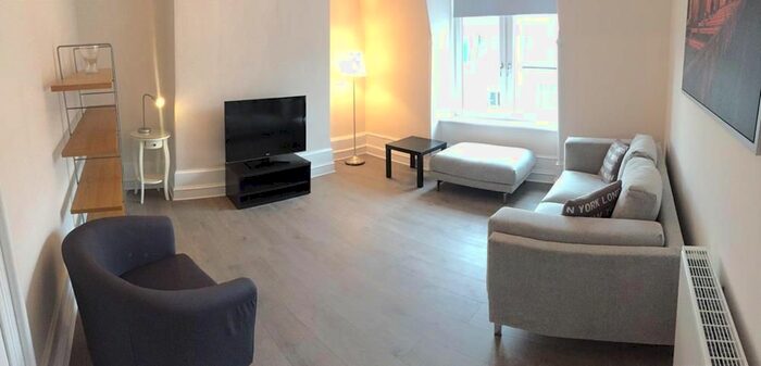 1 Bedroom Flat To Rent In Union Grove, Top Floor, AB10