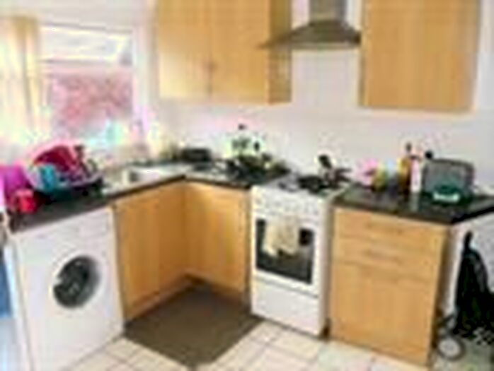 1 Bedroom Flat To Rent In Brighton Grove, Arthurs Hill, Newcastle Upon Tyne, NE4