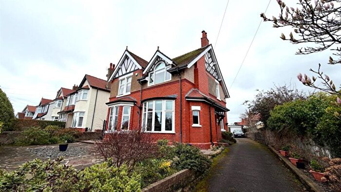 2 Bedroom Apartment For Sale In Ebberston Road East, Rhos On Sea, LL28