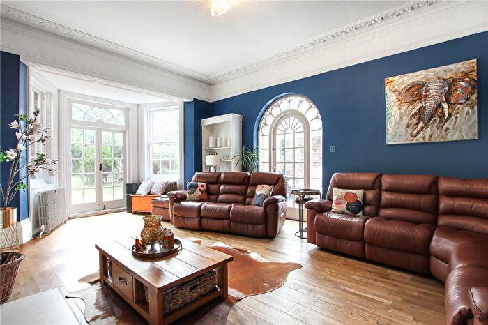 8 Bedroom Detached House For Sale In Eynsford Road, Crockenhill, Kent, BR8