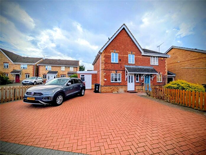 4 Bedroom Semi-Detached House For Sale In Durban Road, Leicester, Leicestershire, LE4