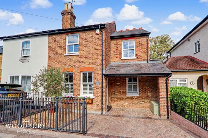 3 Bedroom Semi-Detached House For Sale In Forest Road, Loughton, IG10