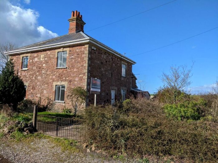 3 Bedroom Cottage For Sale In Spaxton Road, Bridgwater, TA5