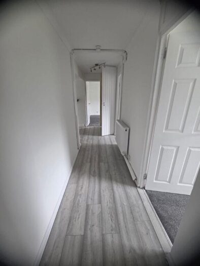 2 Bedroom Flat To Rent In Rowan Road, Cumbernauld, G67