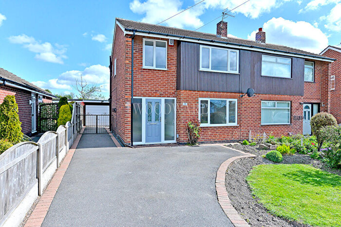 3 Bedroom Semi-Detached House For Sale In Breach Road, Denby Village, DE5