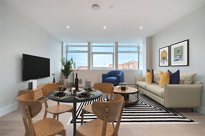 1 Bedroom Flat For Sale In Burrell Row, Beckenham, BR3