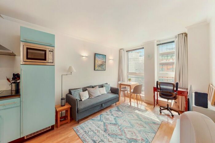 1 Bedroom Flat To Rent In High Holborn, London, WC1V