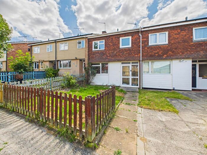 3 Bedroom Terraced House For Sale In Eskin Close, Tilehurst, RG30