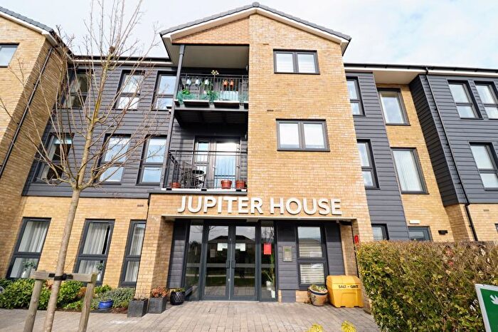 1 Bedroom Flat For Sale In Jupiter House, Hindhead Knoll, Walnut Tree, Milton Keynes, MK7