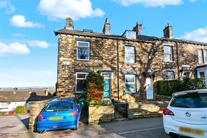 2 Bedroom Terraced House For Sale In Rock Lane, Leeds, West Yorkshire, LS13