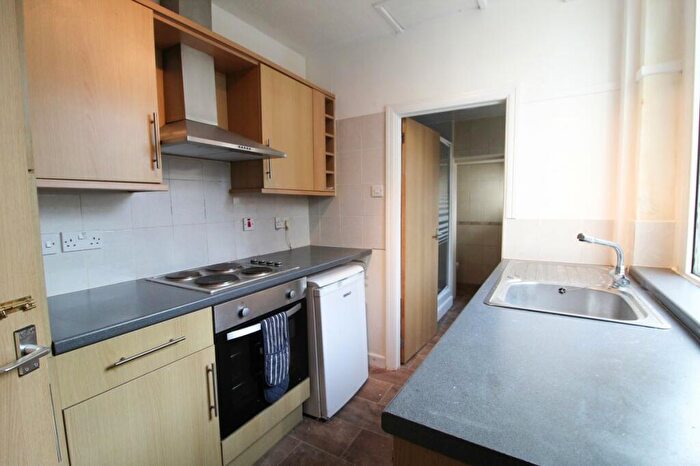 3 Bedroom Terraced House To Rent In Redlam, Blackburn, Lancashire, BB2