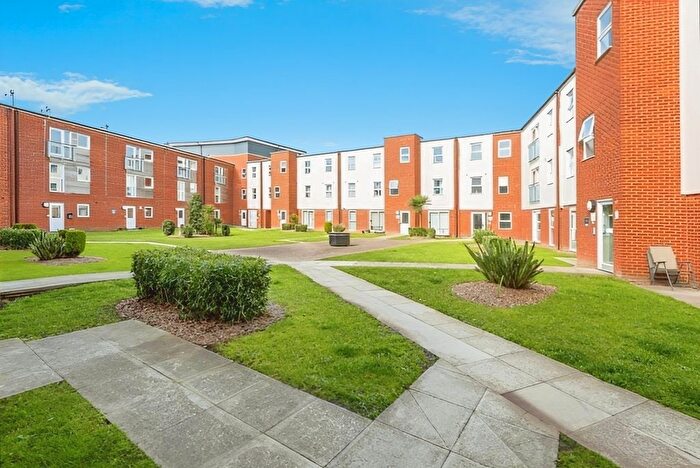 2 Bedroom Flat To Rent In Holman Court, Ipswich, IP2