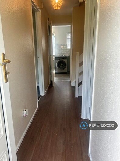 3 Bedroom Terraced House To Rent In Hawksbeard Place, Northampton, NN3