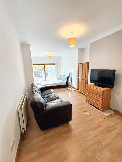 1 Bedroom Semi-Detached House To Rent In Rowditch Avenue, Derby, DE22