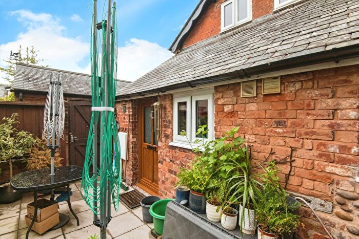 2 Bedroom Barn Conversion To Rent In Village Way, Aylesbeare, Exeter, EX5