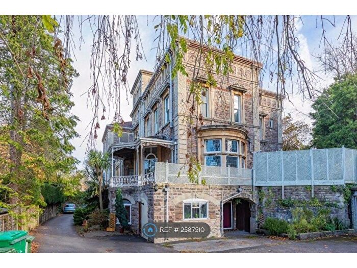 2 Bedroom Flat To Rent In Sneyd Park House, Bristol, BS9