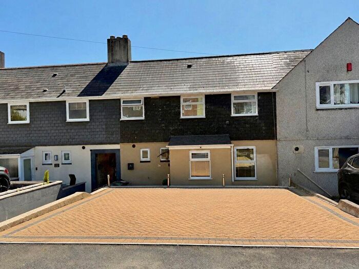 3 Bedroom Terraced House For Sale In Mirador Place, Plymouth. Gorgeous & Stylish Chain Free -bed Home With Estuary Views, Sunny Garden & Parking For Two, PL4