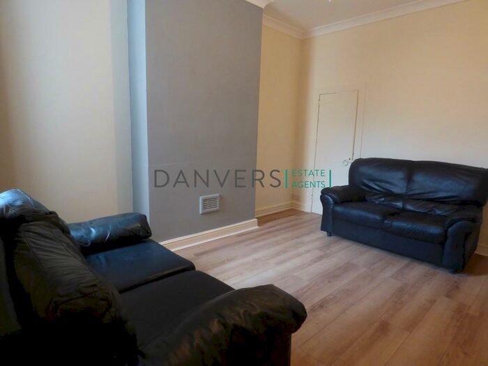 4 Bedroom Terraced House To Rent In Rydal Street, Leicester, LE2