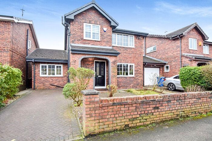 3 Bedroom Detached House For Sale In Parr Lane, Bury, BL9