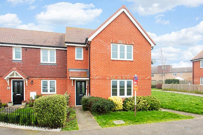 3 Bedroom Semi Detached House For Sale In Hyton Drive, Deal, Kent, CT14