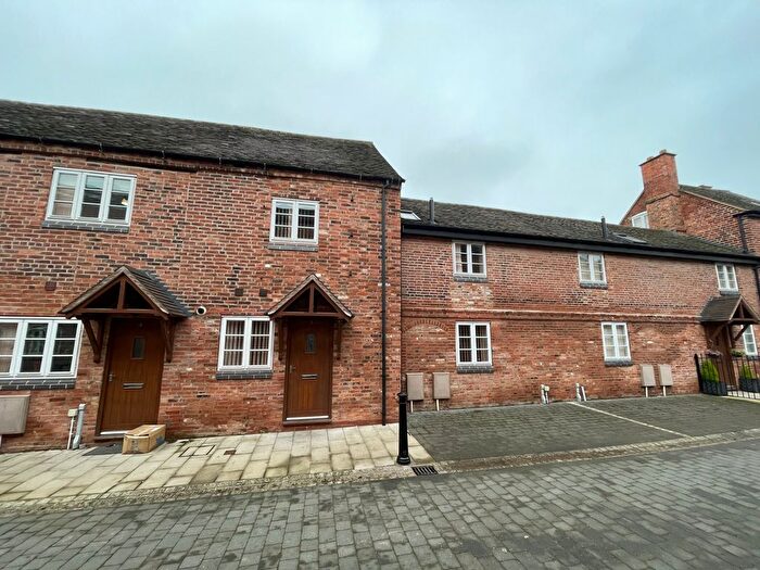 2 Bedroom Terraced House To Rent In Church Street, Atherstone, CV9