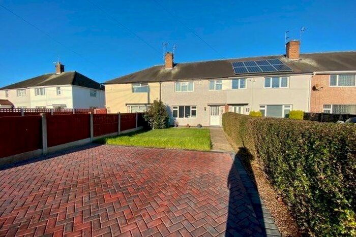 3 Bedroom Property To Rent In Farnborough Road, Nottingham NG11