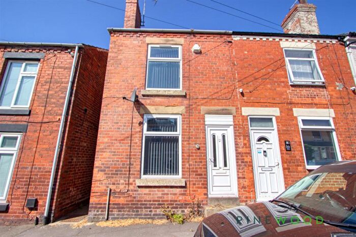 3 Bedroom End Of Terrace House For Sale In Neale Street, Clowne, Chesterfield, S43