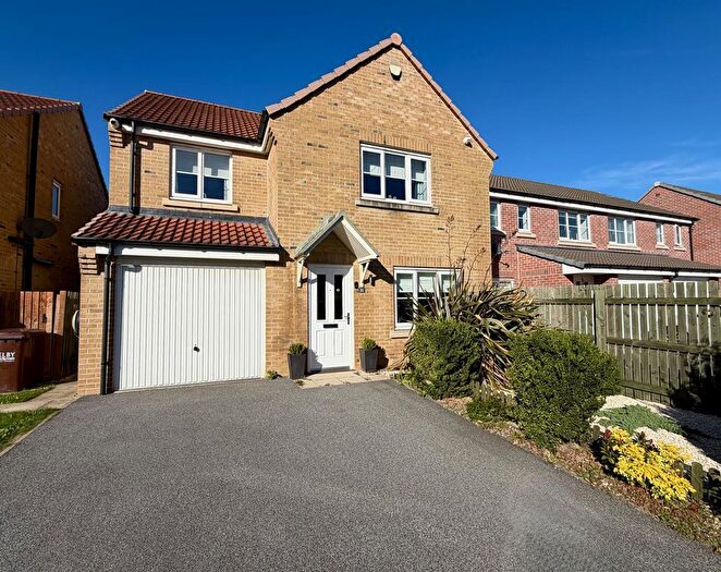 4 Bedroom Detached House For Sale In Braeburn Road, Sherburn In Elmet, Leeds, LS25
