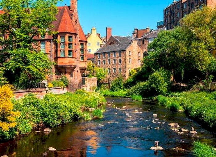 2 Bedroom Flat To Rent In Bells Brae, Edinburgh, EH4