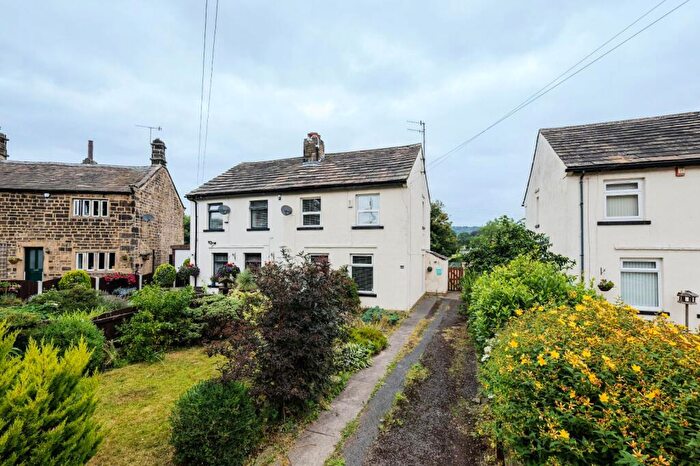 3 Bedroom Semi-Detached House For Sale In Waterloo Crescent, Bradford, West Yorkshire, BD10