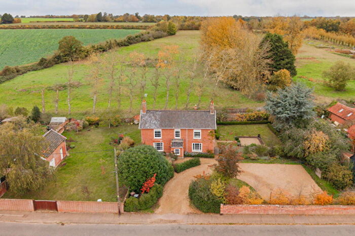 4 Bedroom Detached House For Sale In High Road, Needham, (Near Harleston), IP20