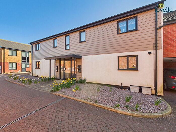 2 Bedroom Flat To Rent In Oxford Court, Market Rasen, LN8