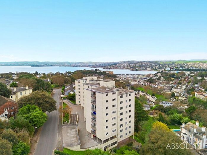 2 Bedroom Flat For Sale In Ridgeway Road, Torquay, TQ1