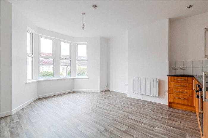 1 Bedroom Apartment For Sale In Wick Road, Brislington, Bristol, BS4