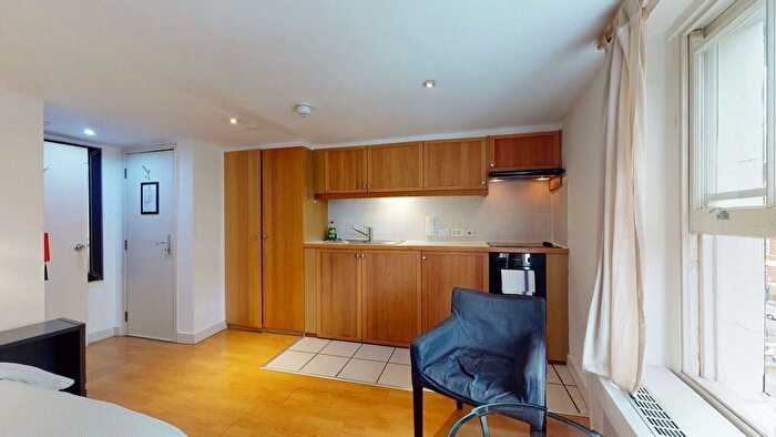Studio To Rent In Cartwright Gardens, Bloomsbury, WC1H