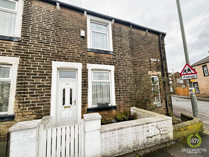 2 Bedroom End Of Terrace House To Rent In Briercliffe Road, Burnley, BB10