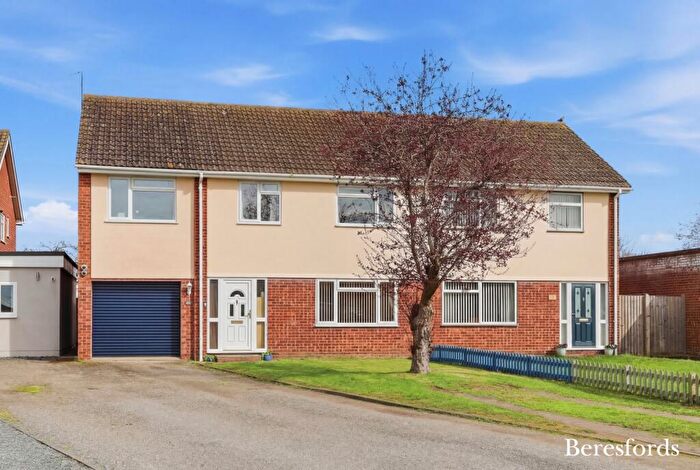 5 Bedroom Semi Detached House For Sale In Priory Farm Road, Hatfield Peverel, CM3