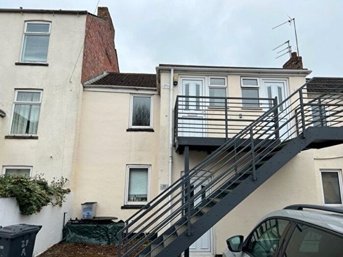 1 Bedroom Flat To Rent In Green Lane, Kettering, NN16