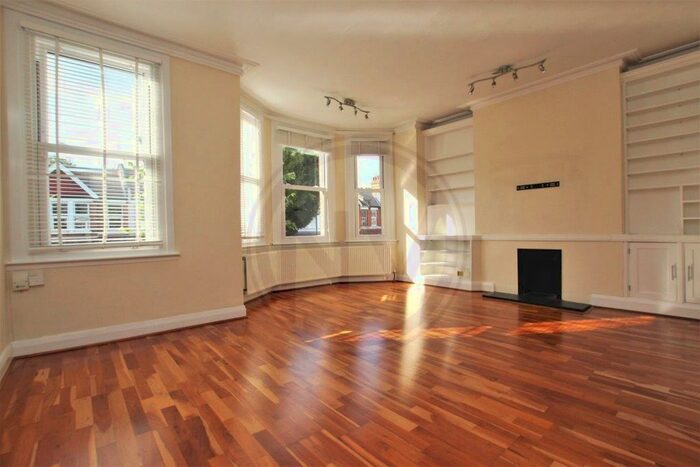 1 Bedroom Flat To Rent In Devonshire Road, Palmers Green, N13