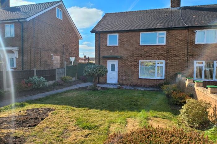 3 Bedroom Semi-Detached House To Rent In Beckhampton Road, Nottingham, NG5