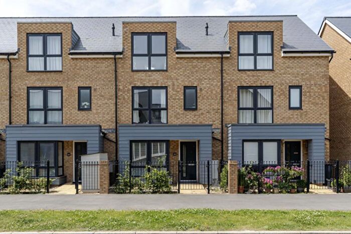 4 Bedroom Terraced House To Rent In Cowleaze Path - Banwell, BS29