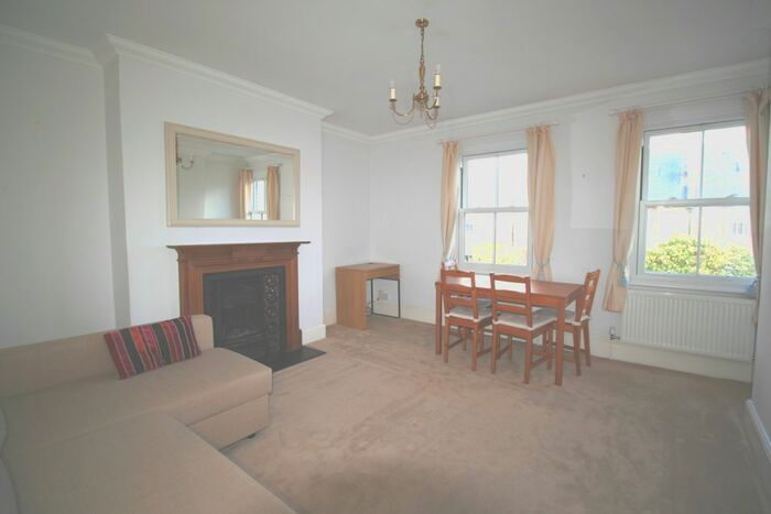 2 Bedroom Flat To Rent In Homefield Rd, Wimbledon Village, SW19