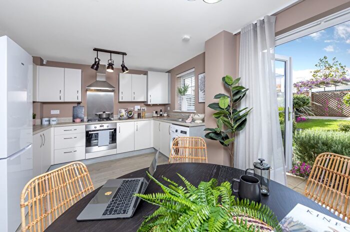 3 Bedroom End Terrace House For Sale In "Maidstone" At Moor Lane, Copmanthorpe, York, YO23