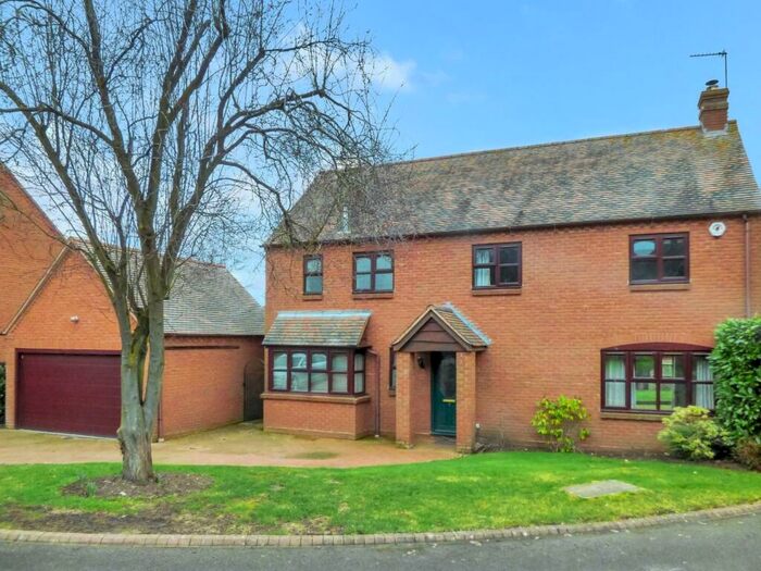 4 Bedroom Detached House To Rent In Arrow, Alcester, B49
