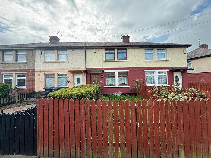 2 Bedroom Terraced House To Rent In Springfield Street, Bradford, BD8